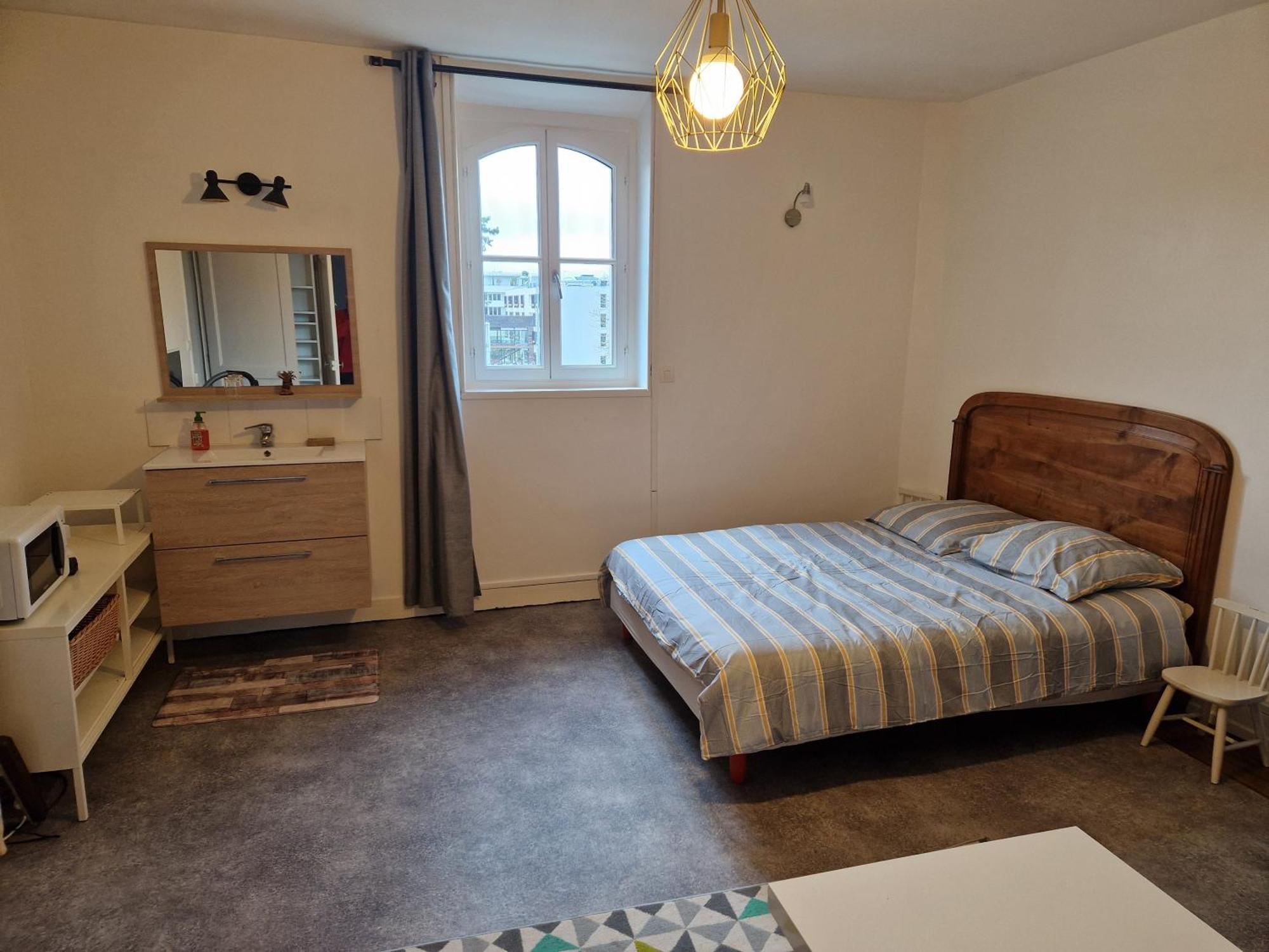 Les Chambres De Lucie-B&B - Petit Dej Inclus - Parking Prive - Proche Gare Versailles Eksteriør billede