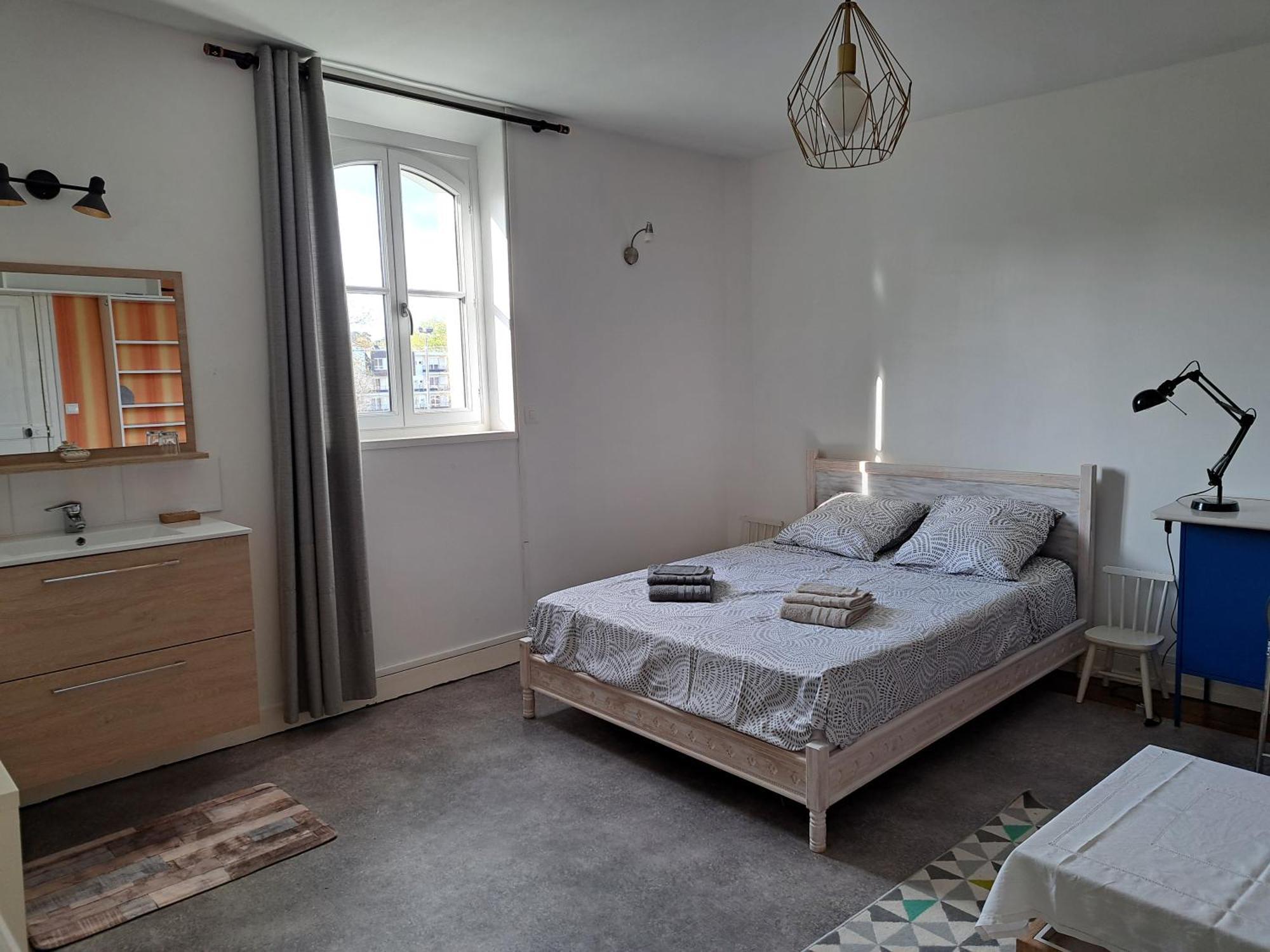 Les Chambres De Lucie-B&B - Petit Dej Inclus - Parking Prive - Proche Gare Versailles Eksteriør billede
